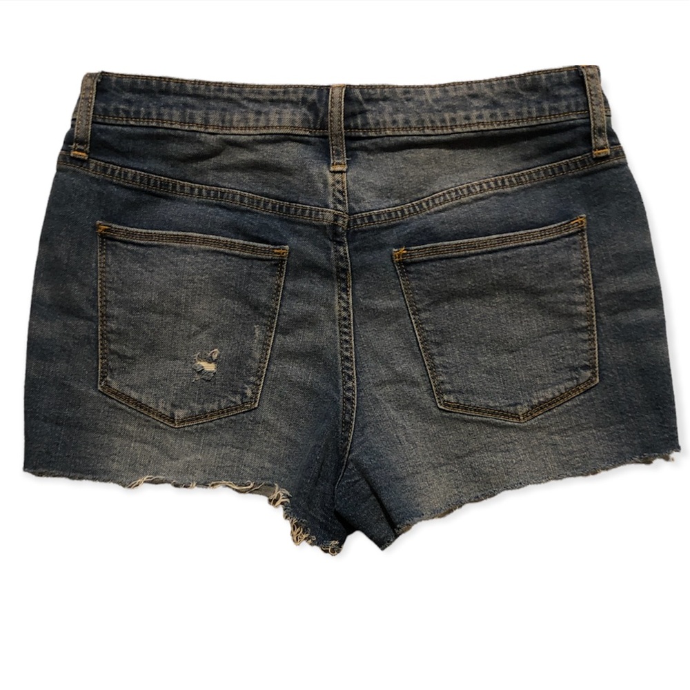 Universal Thread High Rise Shorties - Picture 2 of 4